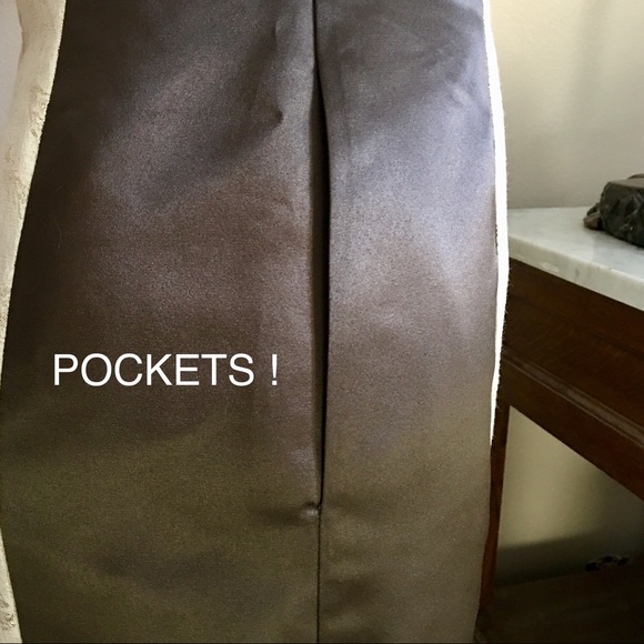 Gleaming BCBG Paris Dress! - Picture 5 of 7